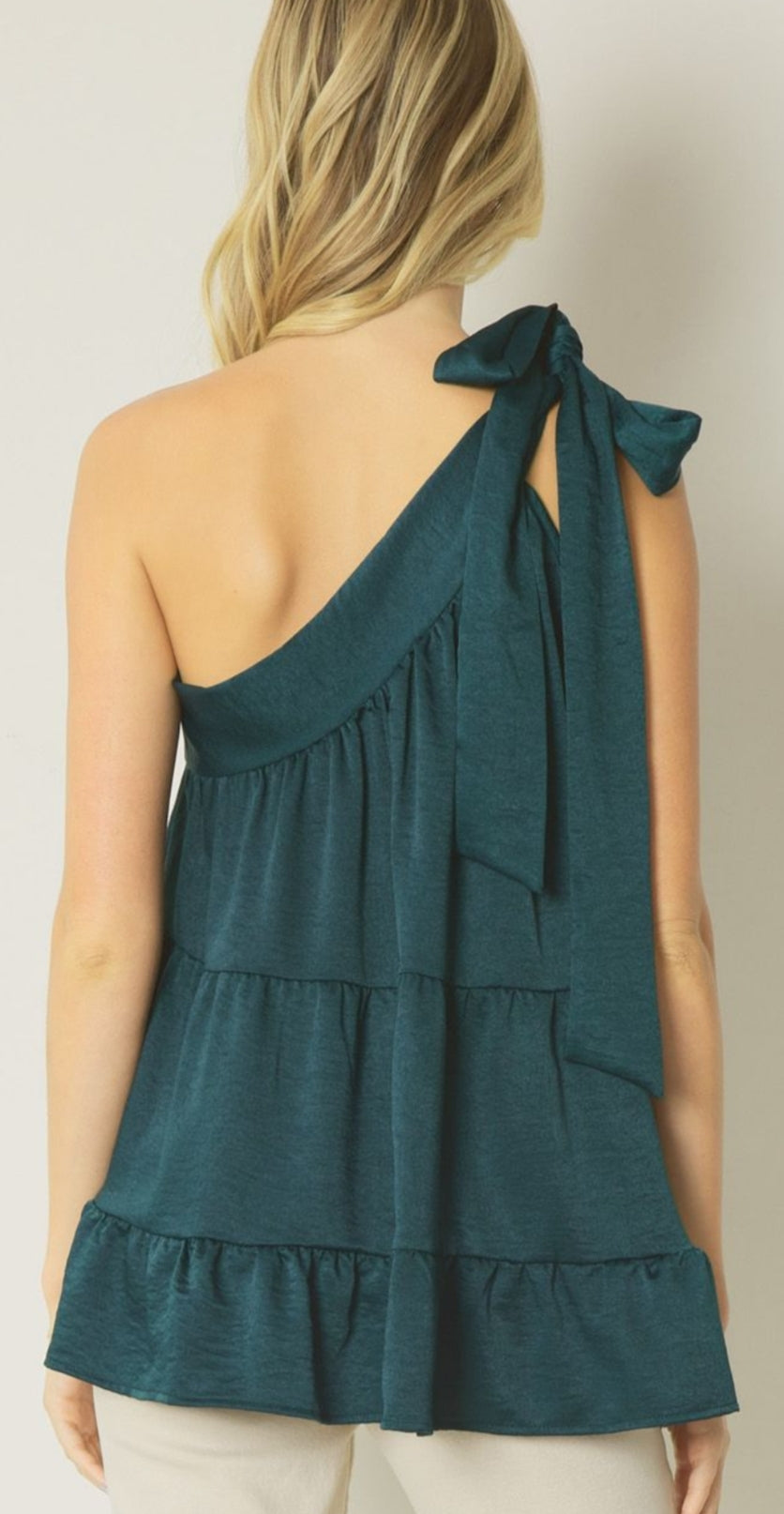 Lu One Shoulder